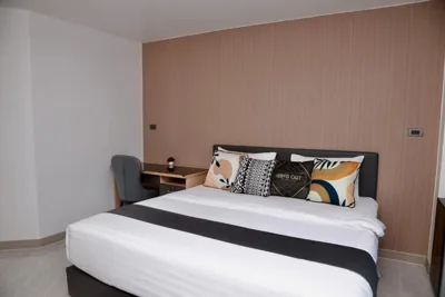 Camera Superior King — M2 Room For Rent