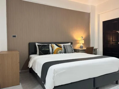 Camera Superior King — M2 Room For Rent